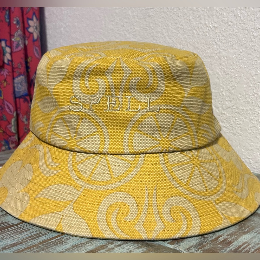 NWT Spell Pomelia Bucket Hat S/M ๐ Mustard Color Lemon Print - Picture 8 of 13